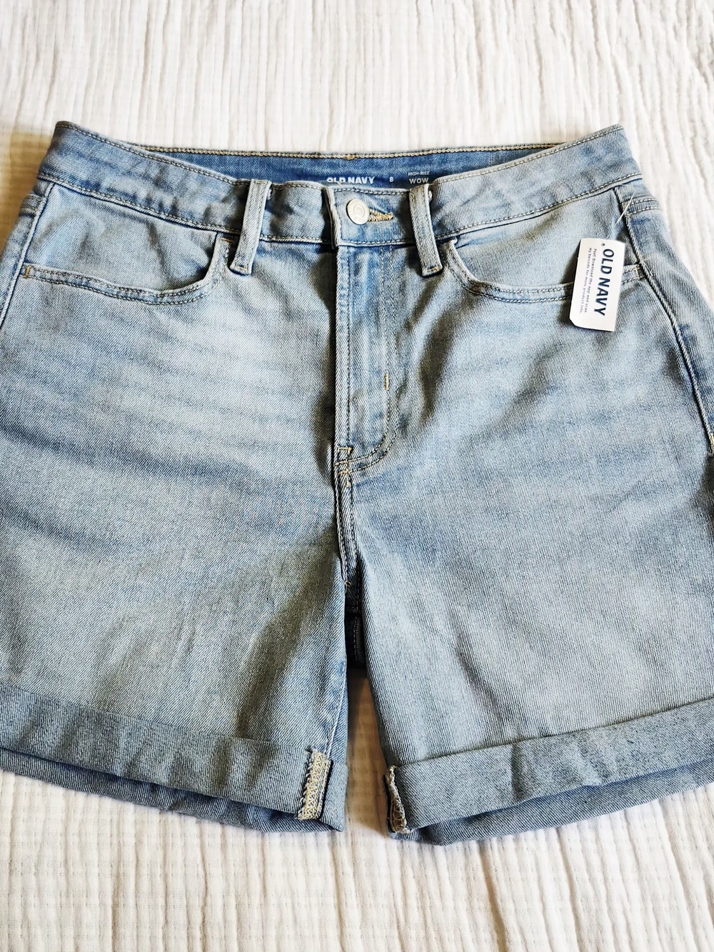 Old Navy Light Wash Denim Cuffed Women's Shorts